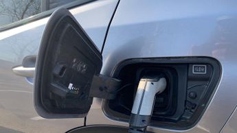 Peugeot 2008 50kWh GT SUV 5dr Electric Auto (136 ps)