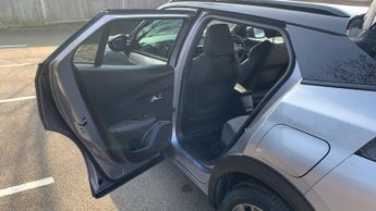 Peugeot 2008 50kWh GT SUV 5dr Electric Auto (136 ps)