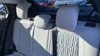 Fiat 600 1.2 MHEV La Prima SUV 5dr Petrol Hybrid e-DCT Euro 6 (s/s) (100 