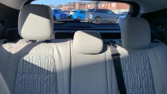 Fiat 600 1.2 MHEV La Prima SUV 5dr Petrol Hybrid e-DCT Euro 6 (s/s) (100 