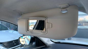 Fiat 600 1.2 MHEV La Prima SUV 5dr Petrol Hybrid e-DCT Euro 6 (s/s) (100 