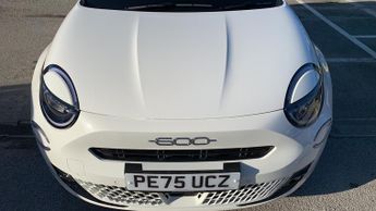 Fiat 600 1.2 MHEV La Prima SUV 5dr Petrol Hybrid e-DCT Euro 6 (s/s) (100 