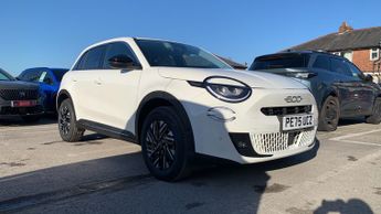 Fiat 600 1.2 MHEV La Prima SUV 5dr Petrol Hybrid e-DCT Euro 6 (s/s) (100 