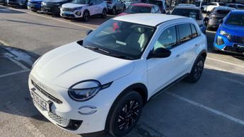 Fiat 600 1.2 MHEV La Prima SUV 5dr Petrol Hybrid e-DCT Euro 6 (s/s) (100 