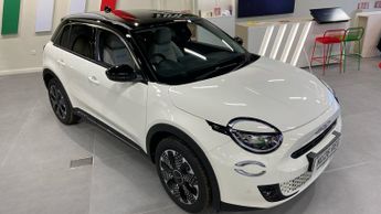 Fiat 600 1.2 MHEV La Prima SUV 5dr Petrol Hybrid e-DCT Euro 6 (s/s) (100 