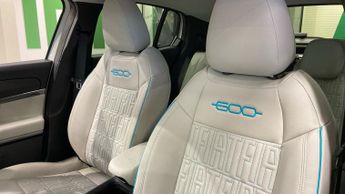 Fiat 600 1.2 MHEV La Prima SUV 5dr Petrol Hybrid e-DCT Euro 6 (s/s) (100 