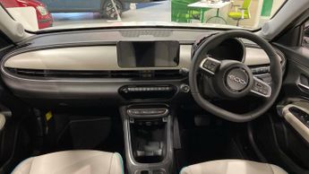 Fiat 600 1.2 MHEV La Prima SUV 5dr Petrol Hybrid e-DCT Euro 6 (s/s) (100 