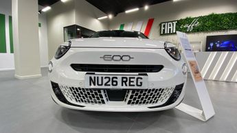 Fiat 600 1.2 MHEV La Prima SUV 5dr Petrol Hybrid e-DCT Euro 6 (s/s) (100 