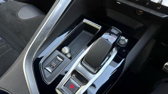 Peugeot 3008 SUV 1.6 13.2kWh GT Premium SUV 5dr Petrol Plug-in Hybrid e-EAT Euro 