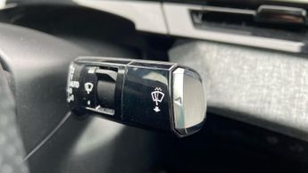 Peugeot 3008 73kWh GT SUV 5dr Electric Auto (210 ps)
