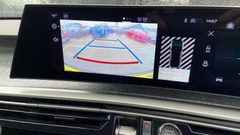 Peugeot 3008 73kWh GT SUV 5dr Electric Auto (210 ps)