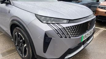 Peugeot 3008 73kWh GT SUV 5dr Electric Auto (210 ps)