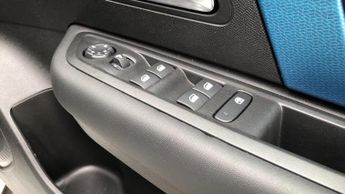 Citroen C4 50kWh Sense Hatchback 5dr Electric Auto (7.4kW Charger) (136 ps)