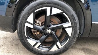 Vauxhall Grandland Electric 73kWh Ultimate SUV 5dr Electric Auto (213 ps)