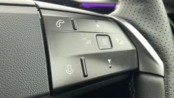 Vauxhall Grandland Electric 73kWh Ultimate SUV 5dr Electric Auto (213 ps)