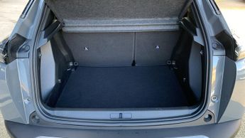 Peugeot 2008 1.2 HYBRID Allure SUV 5dr Petrol Hybrid e-DSC6 Euro 6 (s/s) (136