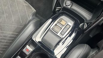 Peugeot 2008 54kWh First Edition SUV 5dr Electric Auto (11kW Charger) (156 ps