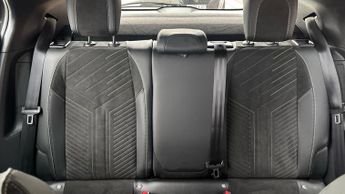 Peugeot 2008 54kWh First Edition SUV 5dr Electric Auto (11kW Charger) (156 ps