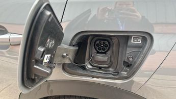 Peugeot 2008 54kWh First Edition SUV 5dr Electric Auto (11kW Charger) (156 ps