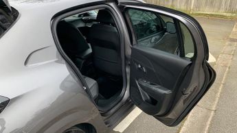 Peugeot 208 1.2 PureTech Allure Premium + Hatchback 5dr Petrol EAT Euro 6 (s