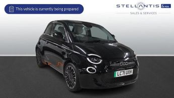 Fiat 500 42kWh La Prima Hatchback 3dr Electric Auto (118 ps)