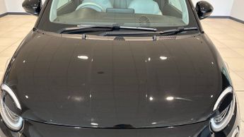 Fiat 500E 42kWh La Prima Hatchback 3dr Electric Auto (118 ps)