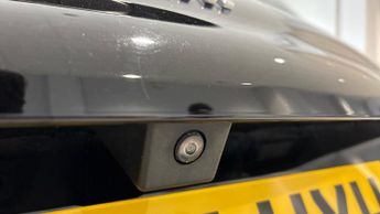 Fiat 500E 42kWh La Prima Hatchback 3dr Electric Auto (118 ps)