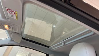 Fiat 500E 42kWh La Prima Hatchback 3dr Electric Auto (118 ps)