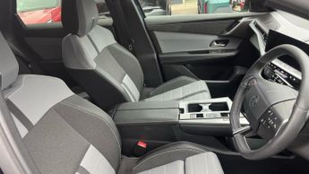 Vauxhall Grandland 1.2 GS SUV 5dr Petrol Hybrid e-DCT Euro 6 (s/s) (136 ps)