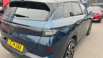 Vauxhall Grandland 1.2 GS SUV 5dr Petrol Hybrid e-DCT Euro 6 (s/s) (136 ps)