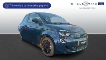 Fiat 500 42kWh La Prima Hatchback 3dr Electric Auto (118 ps)