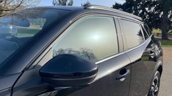 Peugeot 2008 1.2 PureTech Allure Premium + SUV 5dr Petrol EAT Euro 6 (s/s) (1