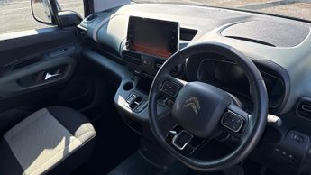 Citroen Berlingo 50kWh Flair XTR M MPV 5dr Electric Auto (7.4kW Charger) (136 ps)