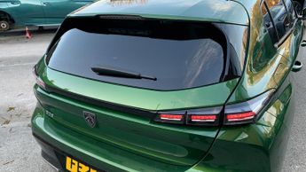 Peugeot 308 1.2 PureTech Allure Premium Hatchback 5dr Petrol EAT Euro 6 (s/s