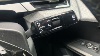 Peugeot 3008 73kWh GT SUV 5dr Electric Auto (210 ps)