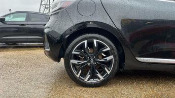 Renault Clio 1.6 E-TECH techno Hatchback 5dr Petrol Hybrid Auto Euro 6 (s/s) 