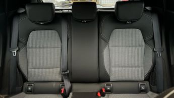 Renault Clio 1.6 E-TECH techno Hatchback 5dr Petrol Hybrid Auto Euro 6 (s/s) 