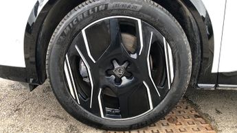 Peugeot 3008 73kWh GT SUV 5dr Electric Auto (210 ps)