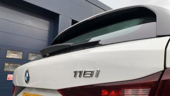 BMW 1 Series 1.5 118i Sport (LCP) Hatchback 5dr Petrol DCT Euro 6 (s/s) (136 