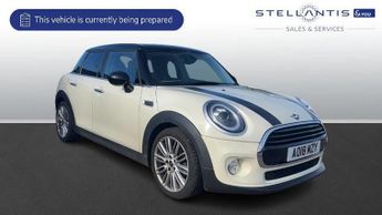 MINI Hatch 1.5 Cooper Hatchback 5dr Petrol Steptronic Euro 6 (s/s) (136 ps)