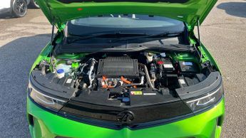 Vauxhall Mokka Electric 50kWh Ultimate SUV 5dr Electric Auto (136 ps)