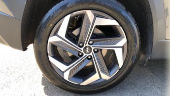 Hyundai Tucson 1.6 h T-GDi Premium SUV 5dr Petrol Hybrid Auto Euro 6 (s/s) (230
