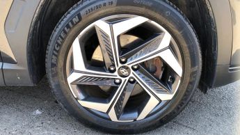 Hyundai Tucson 1.6 h T-GDi Premium SUV 5dr Petrol Hybrid Auto Euro 6 (s/s) (230