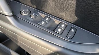 Peugeot 208 1.2 HYBRID GT Hatchback 5dr Petrol Hybrid e-DSC6 Euro 6 (s/s) (1