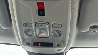 Citroen C4 50kWh Shine Hatchback 5dr Electric Auto (136 ps)