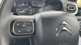 Citroen C3 1.2 PureTech PLUS Hatchback 5dr Petrol EAT6 Euro 6 (s/s) (110 ps