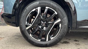 Peugeot 3008 73kWh GT SUV 5dr Electric Auto (210 ps)