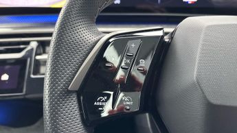 Peugeot 3008 73kWh GT SUV 5dr Electric Auto (210 ps)