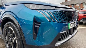 Peugeot 3008 73kWh GT SUV 5dr Electric Auto (210 ps)