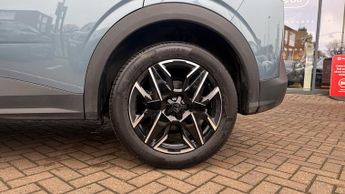 Peugeot 3008 SUV 1.2 HYBRID Allure SUV 5dr Petrol Hybrid e-DSC6 Euro 6 (s/s) (136